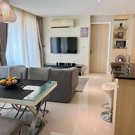 Accommodation With Waterpark Pattaya Exterior foto